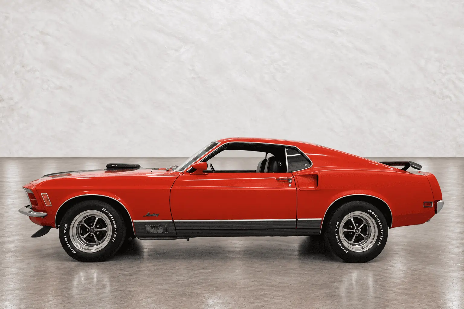 1970 Ford Mustang Mach 1 — photograph 1