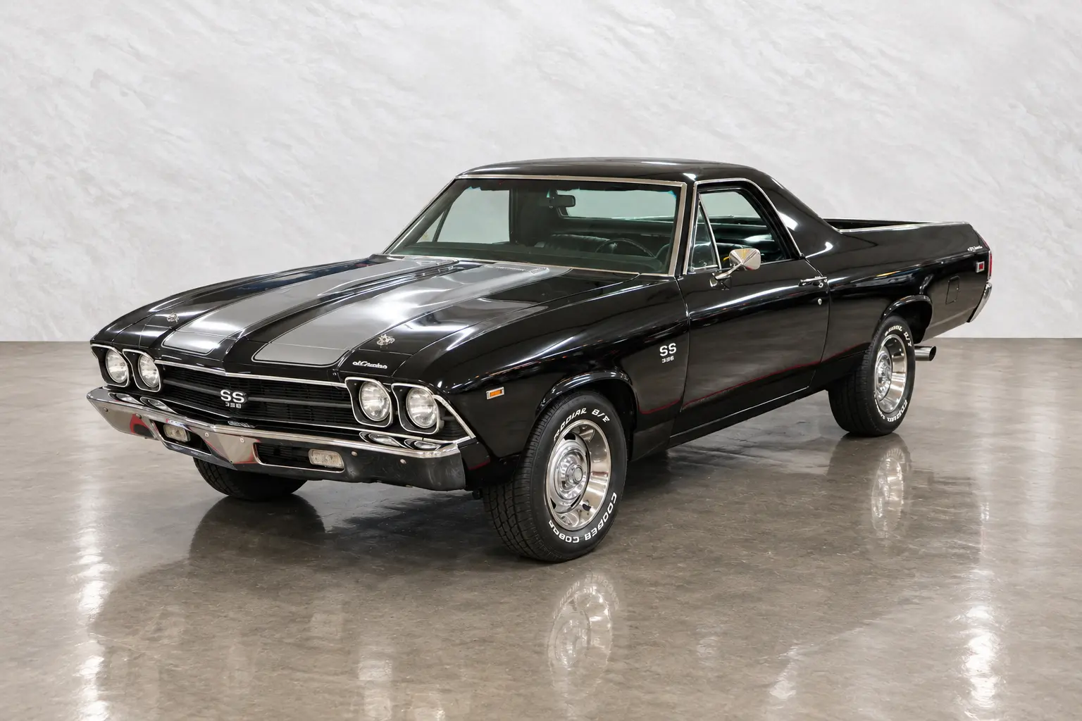 1969 Chevrolet El Camino — photograph 1